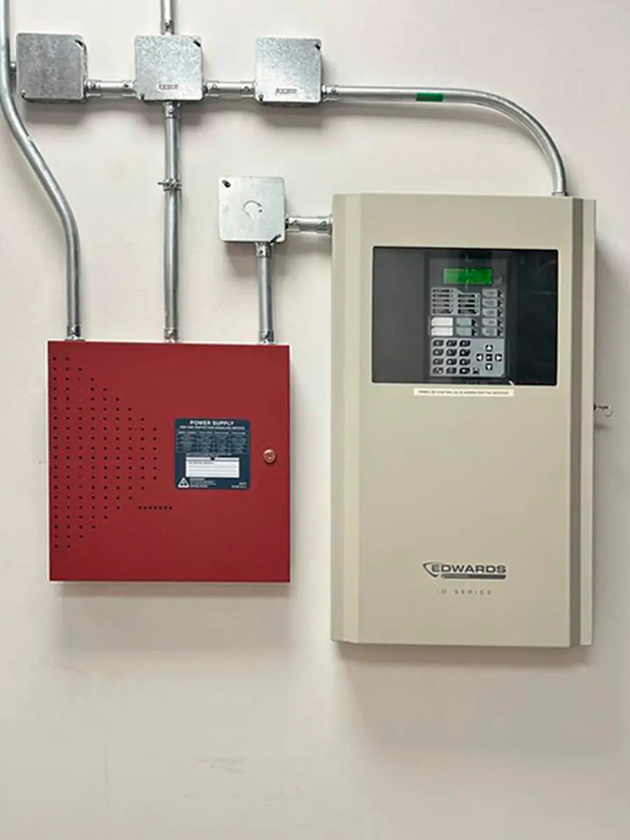 DETECCIąN DE INCENDIOS, MANTENIMIENTO Y DISE„O