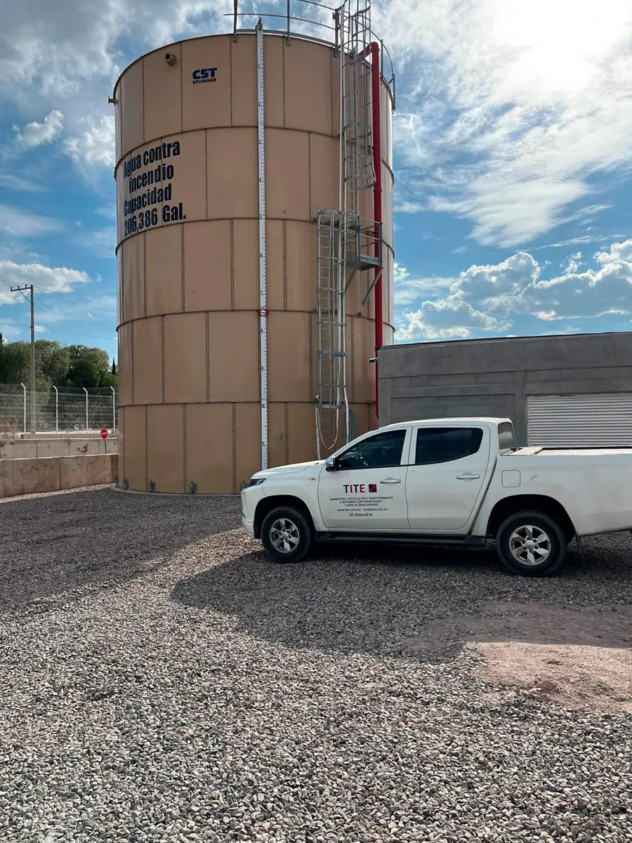 DISE令 Y C無CULO DE TANQUES DE ALMACENAMIENTO PARA AGUA CONTRA INCENDIOS